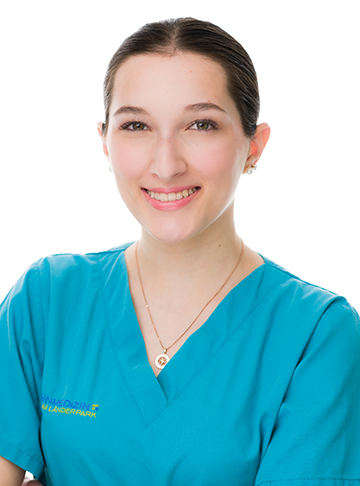 Ilaria Sejdiu - Dentalassistentin in Ausbildung